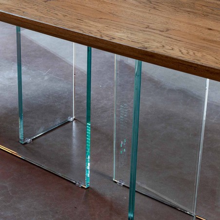 Devina Nais - Cosmopolitan Glass Table Devina Nais - Cosmopolitan Glass Table