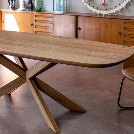 Devina Nais  - Table Cosmopolitan - Bois