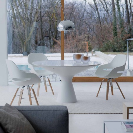 Zanotta - Blanco Table - Glass Top Zanotta - Blanco Table - Glass Top