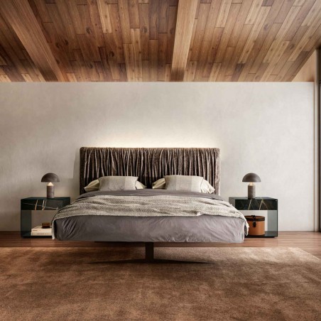 Lago - Steel Replis Bed Lago - Steel Replis Bed