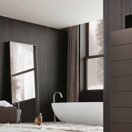 Poliform - Sara Mirror - Matt Lacquered Frame Poliform - Sara Mirror - Matt Lacquered Frame