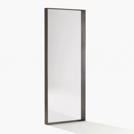 Poliform - Sara Mirror - Matt Lacquered Frame Poliform - Sara Mirror - Matt Lacquered Frame