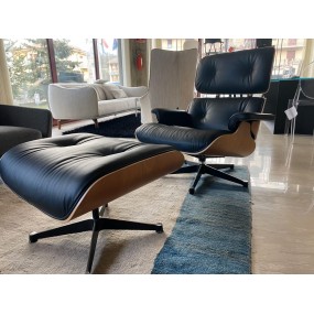 Vitra - Lounge Chair & Ottoman - Vitra