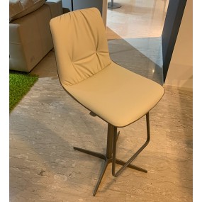Eforma - Sgabello Lisa Stool 4 Ways