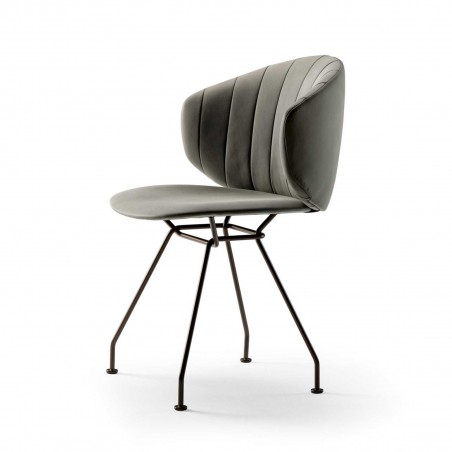 Lago - Ruffle Chair Lago - Ruffle Chair