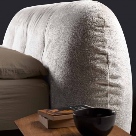 Lago - Bounty Bed Lago - Bounty Bed