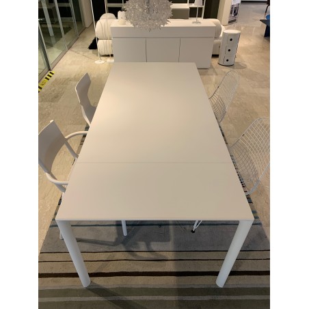 Kristalia - Maki Table - Kristalia Kristalia - Maki Table - Kristalia