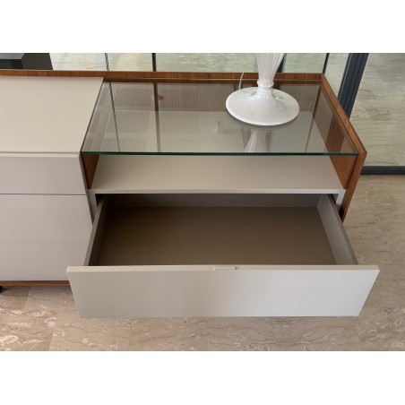 Sangiacomo - Cabaret Dresser Sangiacomo - Cabaret Dresser
