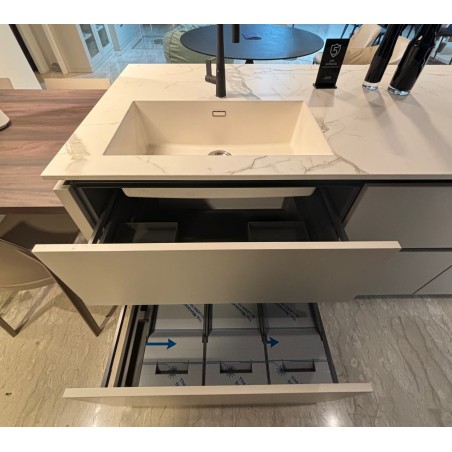 Forma 2000 - Cucina Laminato con Isola Forma 2000 - Cucina Laminato con Isola