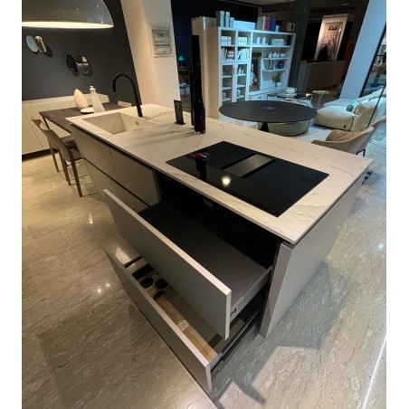 Forma 2000 - Cucina Laminato con Isola Forma 2000 - Cucina Laminato con Isola