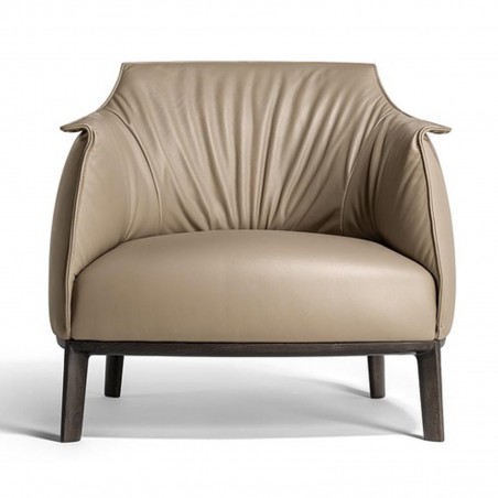 Poltrona Frau - Archibald Poltrona con base in legno