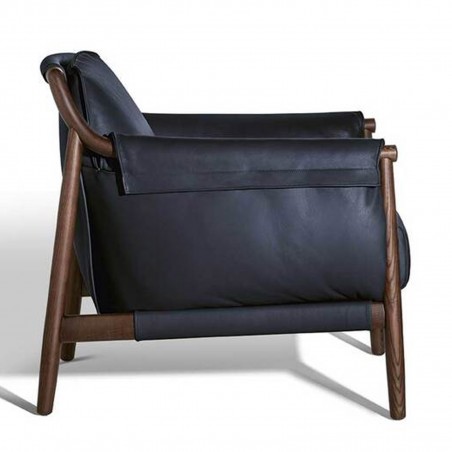 Poltrona Frau - Times Lounge Armchair Poltrona Frau - Times Lounge Armchair