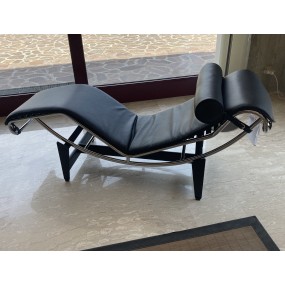 Cassina - 4 Chaise Longue à réglage continu LC4