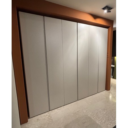 Novamobili - Gola Armoire