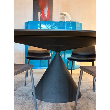 Desalto - Clay Oval Table Lava Stone