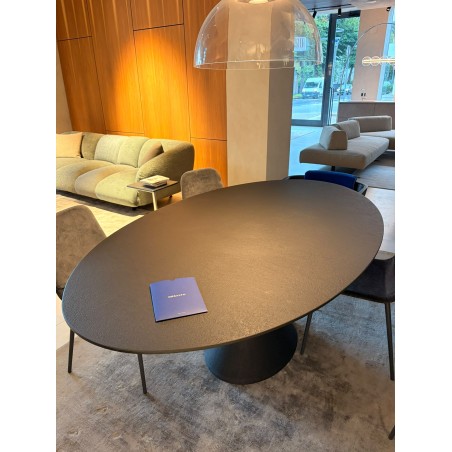 Desalto - Clay Oval Table Lava Stone