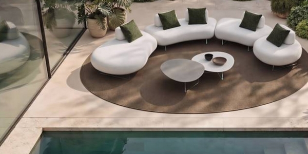 LAGO lancia la prima collezione per l'outdoor 